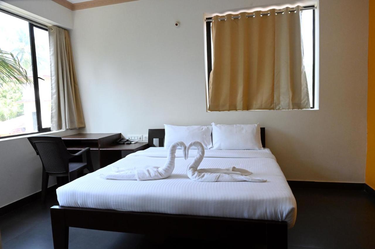 Resort De Goa 卡兰古特 外观 照片